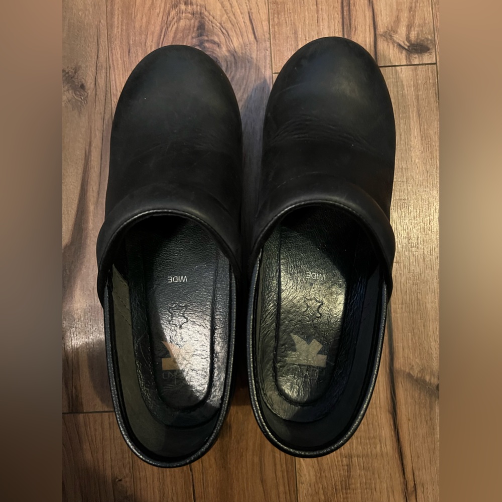 Dansko XP wide